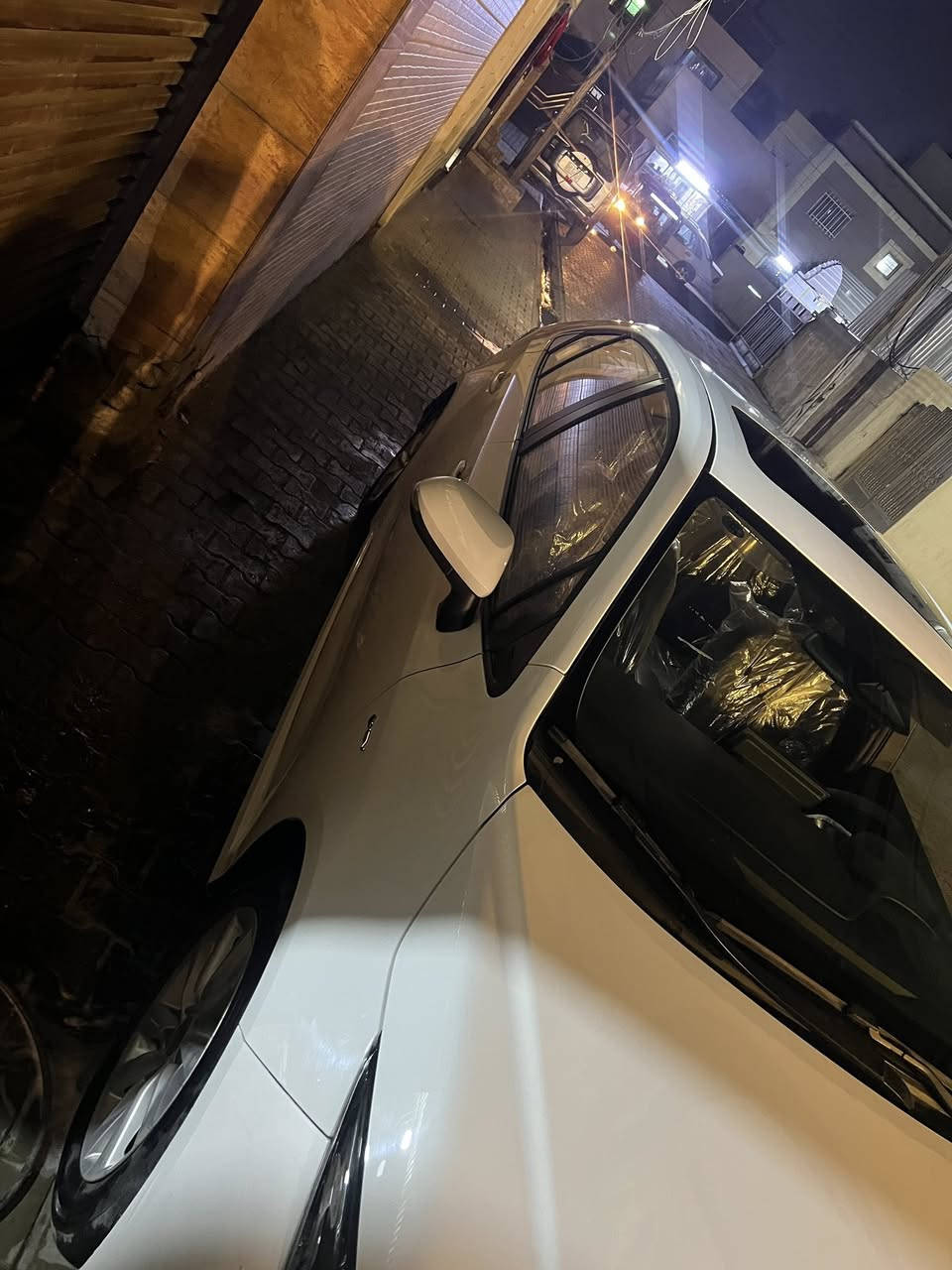 سلام عليكم
كورلاه.هايبرد .2025
فول موصفات كشن كهربائي .كفاله عامه 
مغلف دعاميات 
المكان بغداد الجديده 
عداد السرعه 2.700 كيلو متر 
***********
السعر 162 وبيه مجال
