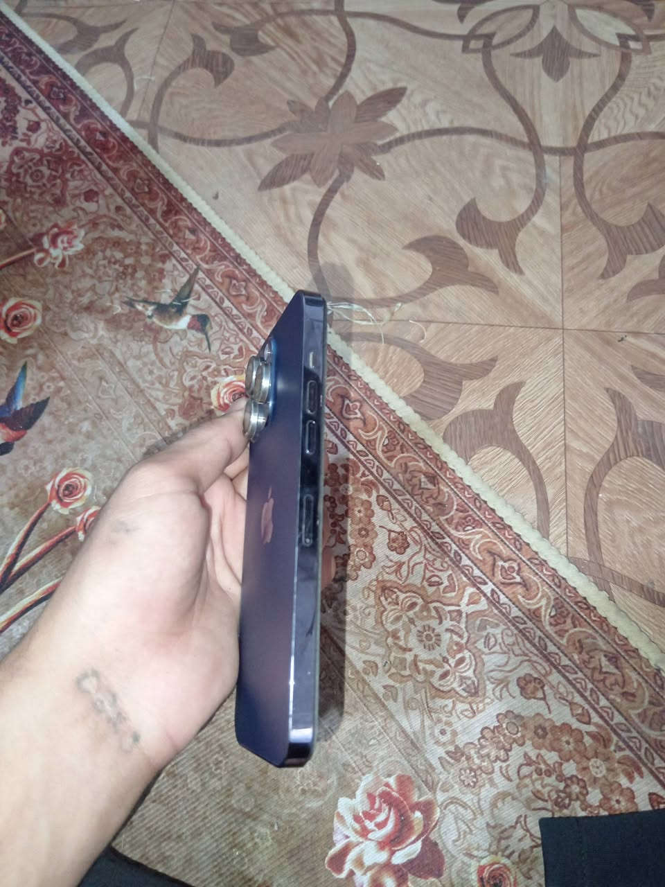 سلام عليكم 14برو ماكس دبل شرحه مبدل شاشه وبطارية جهاز يرست وحده قيم وخذ مكاني بابل الستفسار نتصل على الرقم ***********
