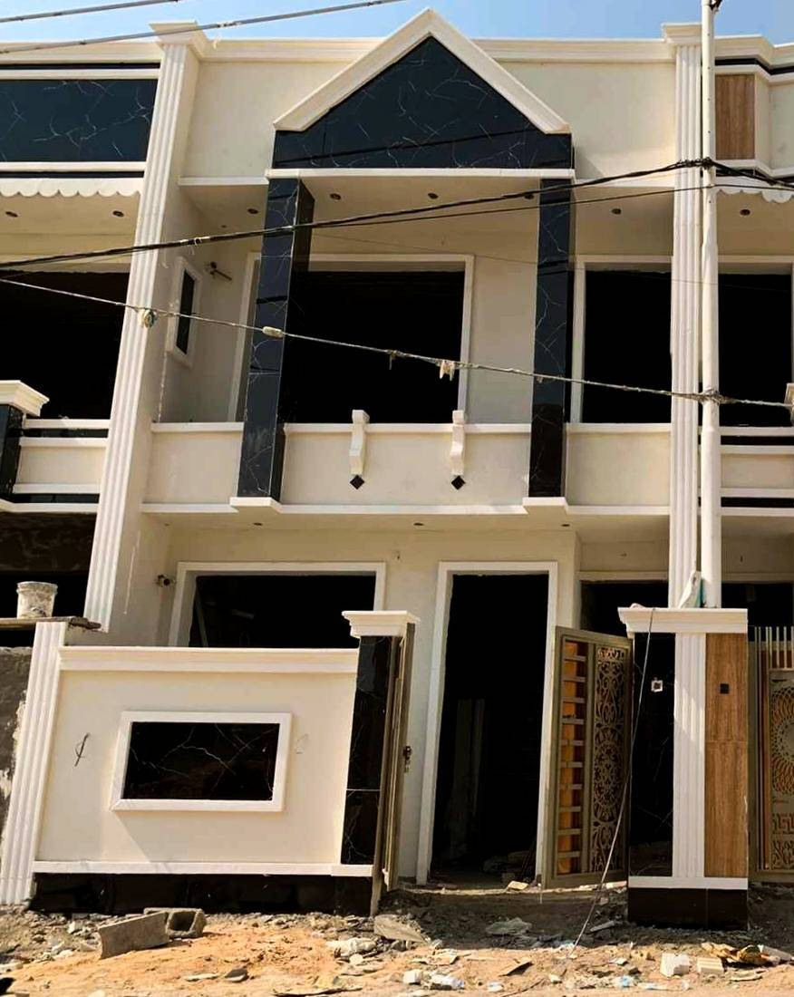 سلام عليكم دار اللبيع بمساحه 80متر.
🧱بناء حديث أيام تستلمه كامل🫆
 شارع مجمع الأجيال⁦🌀
 تبليط ومي وكهرباء وأرصفة
  بسعر كلش مناسب بمنطقة الدوانم نهاية الشرطة الخامسه مقابل سويب
🌐 قرب جامع الملك القدوس..👉🏻
*********** وتساب
متوفر قطع اراضي بأسعار جدا مناسبة  
عقار لايف 
دليل عقارات بغداد الكرخ  
عقارات الدوانم 
عقار چي 
عقاراتك دوت كوم 
@الجميع @إشارة
