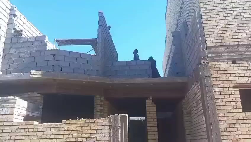 مقاول بناء درجه اولى كادر متكامل بناء طابوك بناءفرمستون بناء البلوك العنوان كربلاء فقط ‏‪0778 260 5698‬‏
