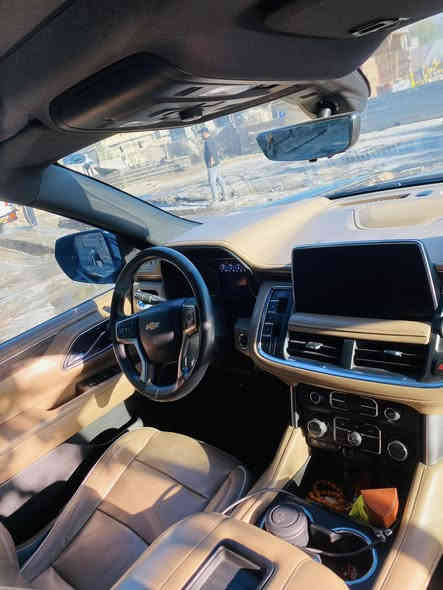 🚙 شفروليه تاهو Premier 2021

السعر:48,000$
المسافة: 50,000 كم
الضرر: باب خلف السكن بارد وصبغ فقط — وبقية السيارة مكفولة كفالة عامة

⸻

تفاصيل السيارة:
 • فئة Premier الأعلى من التاهو
 • محرك V8
 • دفع رباعي 4×4
 • فتحة سقف
 • مقاعد جلد مع تبريد وتسخين
 • تبريد للصف الثاني
 • صف ثالث كهربائي
 • شاشة وسطية كبيرة + نظام Bose
 • شاحن لاسلكي
 • بصمة + تشغيل عن بُعد
 • كاميرات 360 وحساسات كاملة
 • رادار — تنبيه مسار — نقطة عمياء
 • مثبت سرعة ذكي
 • جنط أصلي — مرايا كهرباء — LED كامل

⸻

ملاحظات عامة:
 رقم الهاتف:- ***********
