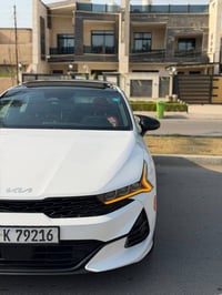 K5 2023 جاملغ خلفي فقط رقم بغداد باسمي السعر ١٨٨ وبي مجال 07838427739
