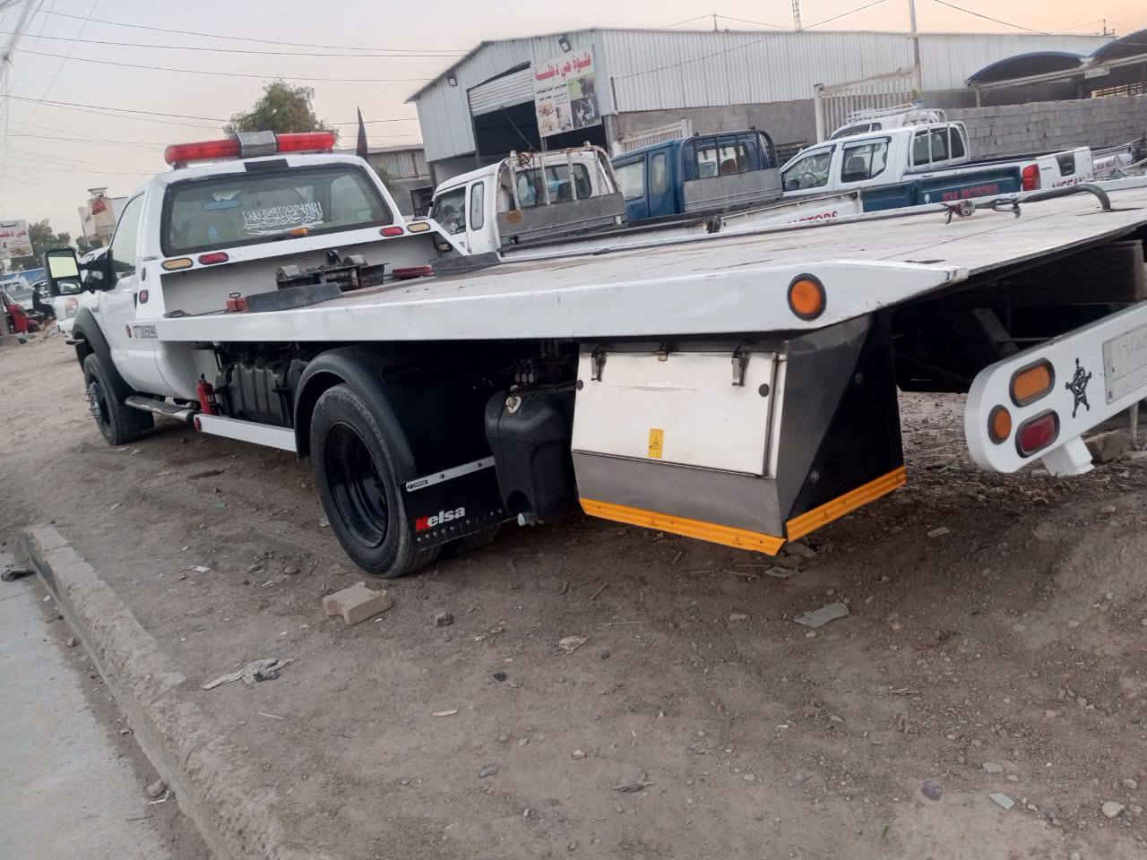 السلام عليكم
فورت2005 سياره بغداد 
سنويه 29
مسجله كرين نقاط 
مكينه سته وميه
وكير الف 
بدي 5ونص ،3 جك
السعر : 140
مكان -بغداد حي نصر 
الاستفسار اتصال=***********
