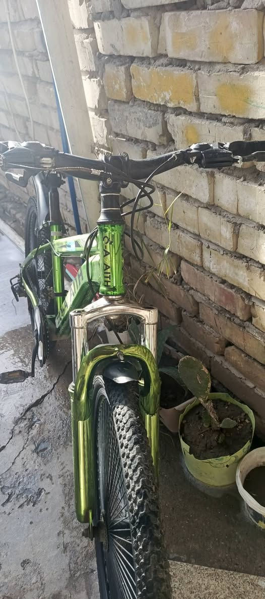 بيع باسكل المكان حي التراث السعر 70 و بي مجال بسيط تصل وتساب رقم ***********
