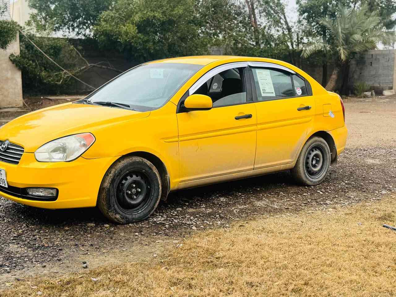 اكسنت ٢٠١٠ تكسي
رقم بغداد باسمي 
وارد امريكي 
جاهزه من كير مكينه تبريد صدر كله مكفول 
سياره نضيفه جدا ومابيهه معجون او حادث 
مكاني بغداد جسر ديالى الجديد 
بيع ب ٩٣ او مراوس 
*********** بغداد, العراق
