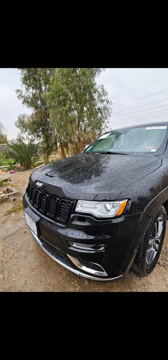 السلام عليكم 
جيب لمتد 2019 رقم بصرة مداور مكانها ذي قار ناصرية 
فول مواصفات 
السونار موجود بالصور 
كير ومكينة مكفول وحدادية جديدة السيارة ماناقصها شي 
السعر 203$ وبيها مجال 

للاستفسار واتساب ***********
