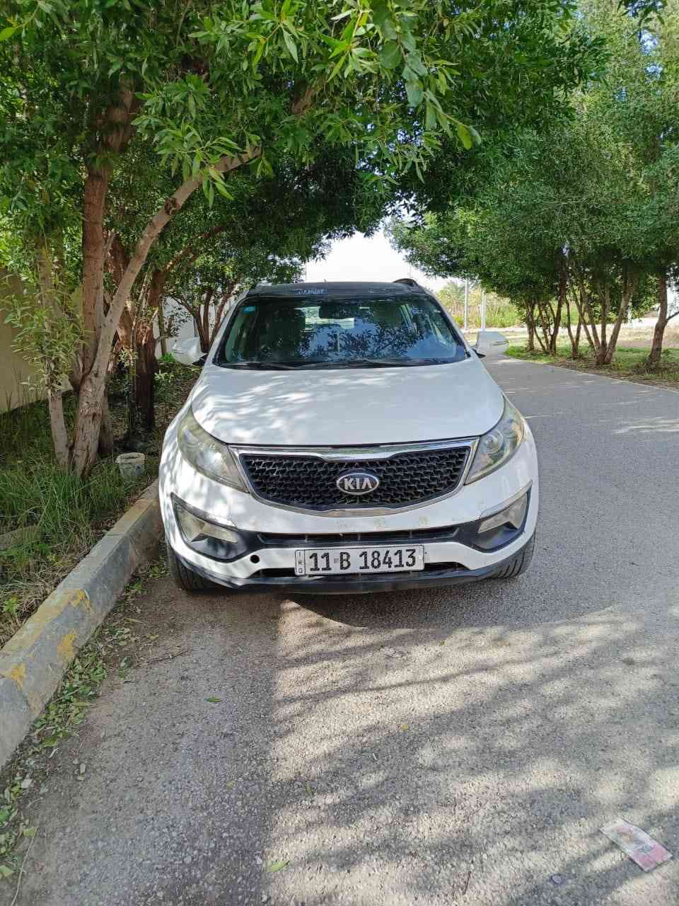 سبورتج ٢٠١١ مكينه ٢٠٠٠ بيه قطع صبغ السونار ويه الصور واحد عله واحد بنرامه كشن كهربائي. تبريد شغال السعر ١٢٠ مكانه بغداد وبيه مجال الطيبين لاتصال ***********
