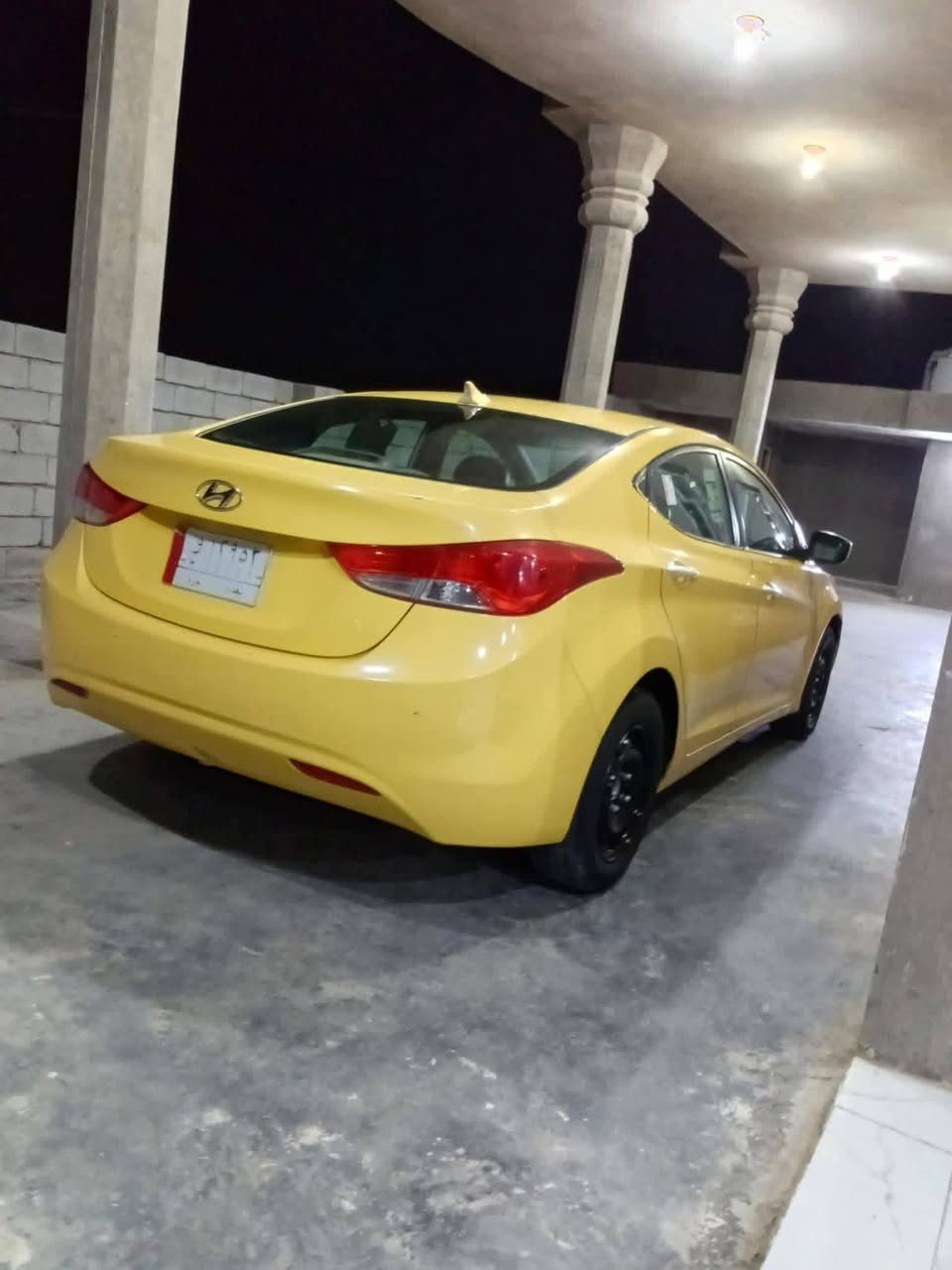 السلام عليكم شباب النترا 2012مواصفات نص فول تحكم ستيرن حادثه موضح بالسونار السعر 100بيه مجال مكاني بغداد رقم الهاتف 
***********.
