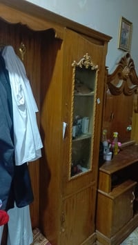 غرفة نوم • ٦ أبواب • صاج