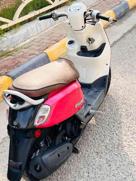 بوليس حديث 2017 مكفوله قبل26 نازله من الرمبه مكفوله من كلشي السعر 1100 وبيها مجال بسيط ***********
