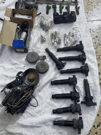 السلام عليكم اخوان ذني احتياط يفيدن بسياره او تستخدمهن هم ماكو شكال تخم مجول النترامحرك1800 تخم مجول اكسنت 1600 تخم نوزل النترا هو ولمصطره فيتبم 2 قاعده فيتبم النترا جهاز انذار ولف راجع النترا بلكات النترا و اكسنت مضلع جويتر وهورن وتحكم مال جام  كلهن شغالات وعلفحص تفحص ياله تاخذهن سعر 175 هي بس العبوه ب 150 عبوه اصليه مال تفصيخ ف كلهن ب 175 العنوان بغداد
واتساب ***********
