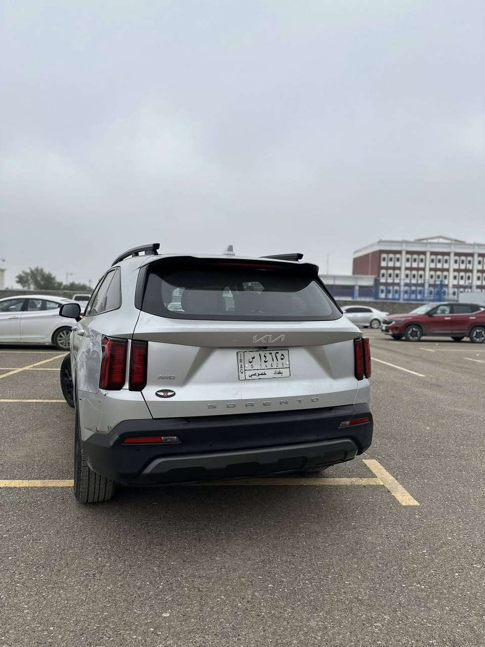 السلام عليكم
سورينتو للبيع موديل 22 فئة s xline
محرك 2500gdi تنفس طبيعي
تطعميات صاج واناره داخليه
تدفئه كشنات 
مودات قياده
كرسي كهرباء
تبريد قطعتين
ماشيه 73 الف كم
حادثها بنيد وهنا بالعراق جاملغ خلفي بارد
    (بيع فقط) 
العنوان بغداد حي اور
***********
