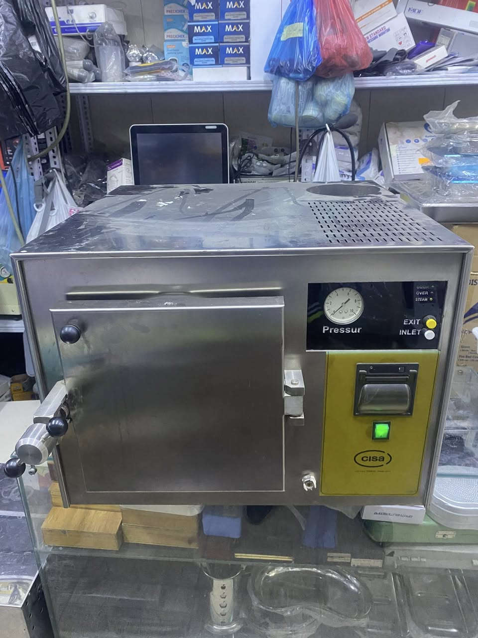 يوجد اجهزه طبيه ومختبريه واجهزه العلاج الطبيعي وتجميلي وادوات جراحيه بسعر مناسب واثاث طبي لتواصل على واتساب ***********

عروض خاصه /
▪️جهاز سيباب صيني باب الاول ٤٠٠ الف 
▪️جهاز اوتو سيباب تركي مستخدم ٣٠٠ الف
▪️جهاز اوتو سيباب امتياز الالماني اخو جديد ٥٥٠ الف
▪️جهاز اوتو سيباب شركه فلبس الالماني مستخدم ٧٠٠ الف
▪️جهاز اوتو سيباب امريكي مستخدم ٤٠٠ الف 
▪️ماسك سيباب جمله ( قناع ) على ١٥ الف
▪️كاوج فحص يتحمل اوزان ثقيله على ١٠٠ الف
▪️ترولي بلاستك ٣ طوابق مع جرار وانجانه وحاويه على ٦٥ الف
▪️عكازه ابطيه زوج على ١٥ الف
▪️مونيتر الالماني اخو جديد ١٢ انج ب٥٥٠ الف
▪️مونيتر ٨ انج جديد صيني ب٥٠٠ الف
▪️مونيتر ١٥ انج اخو جديد ٧٥٠ الف
▪️منشار جبسونه ٨٥ الف والالماني حقيبه بلاستك ١٨٥ وحقيبه دبلوماسيه ٢٠٠ الف
▪️اوفن تعقيم ادوات ومواد بالاشعه فوق بنفسجيه ١٧٥ الف
▪️مشايه كبار تاير امامي ب٢٥ الف 
▪️سونار مندراي بروب كونفكس باطني ونسائي خارجي ٦٥٠ الف
▪️هايدروفيشل اخو جديد ٥ بروبات ب٢٠٠ الف
▪️تخطيط قلب جديد ٣ جنل فول مواصفات ٦٥٠ الف واكو ٥٥٠ 
▪️تخطيط قلب ١٢ جنل اخو جديد ٧٥٠ الف
▪️كاوج نسائي لون وردي يشتغل ٣ حركات ب٢٧٥ الف
▪️بوكس ادوات جراحيه حافظه ادوات كافه احجام صغيره جدا ٨ وصغيره ١٣ وسط ١٥ وكبيره ٢٠ وكبيره جدا ٢٥ والاكبر مستطيله ٣٥
▪️ادوات جراحيه نوع باكستاني جمله على ٤ الف 
▪️سكر سحب سوائل ٥ لتر ب٢٢٥ الف سحبه قوي
▪️كوتري عراقي ٦٠ وهندي اصلي درجه اولى ١٢٠ وانكليزي ٣٥٠ الف
▪️كوتري سباك بايبولار ومونو بولار ٥٠٠ وانكليزي ٦٥٠
▪️ترولي خاص يستعمل للاجهزه سونار وهايدروفيشل والاجهزه محفزات ٦٠ الف
▪️كاوج نسائي كهربائي الالماني ٧٥٠ الف لون ازرق
▪️سرير تركي كهربائي حركتان ٤٥٠ الف
