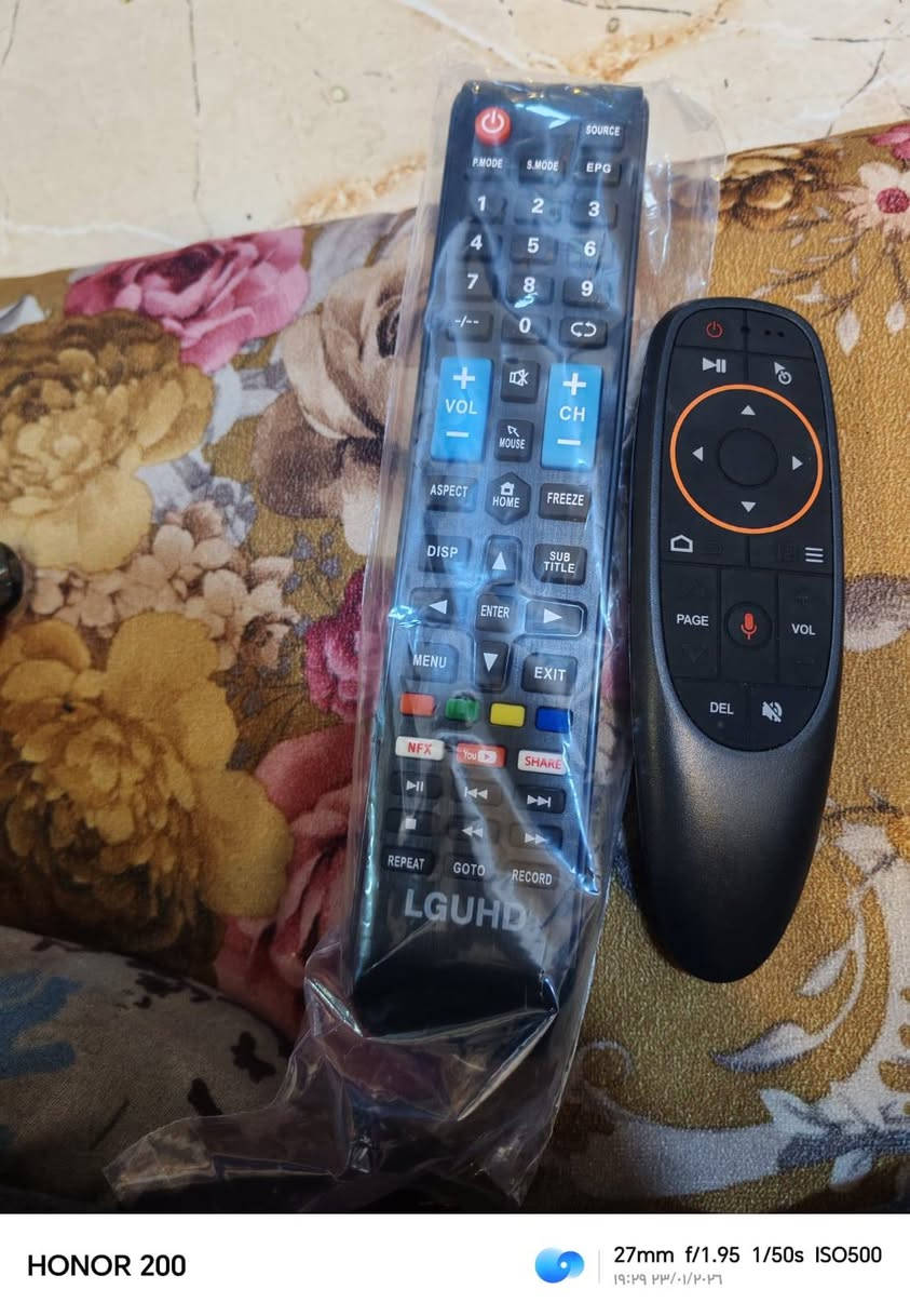 سلام عليكم
شاشه حجم 55
نوع LG UHD
دقه كلش حلوه وراقيه الوان حلوه كلش
معه برنامج يشغل جميع مباريات بين سبورت قنوات
تحكم كلش سلس وسريع يوتيوب كلش سريع
سينمانا
الشاشه حديثه اندرويد 15 احدث اصدار
سعره 300  الف
مكاني بغداد مدينه الصدر
*********** هاتف واتساب
