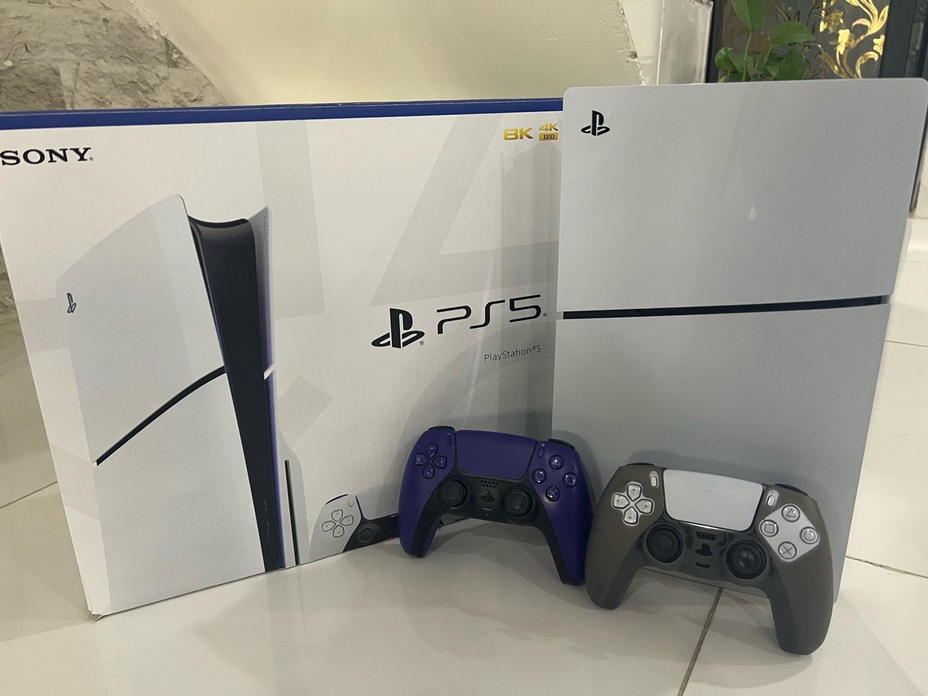 🎮 للبيع PS5 Slim نسخة الأقراص (Disc)

✅ نظافة ممتازة، استخدام شخصي.
✅ سعة 1 تيرا.
✅ كامل الملحقات مع الكارتون.
✅ جوستك أصلي + جوستك ثاني غير أصلي.
✅ الجهاز شغال 100%، بدون أي أعطال أو مشاكل.

💰 السعر النهائي: 850,000 دينار عراقي (غير قابل للتفاوض).

📍 التوصيل داخل أربيل فقط.

📞 للتواصل واتساب أو اتصال: ***********