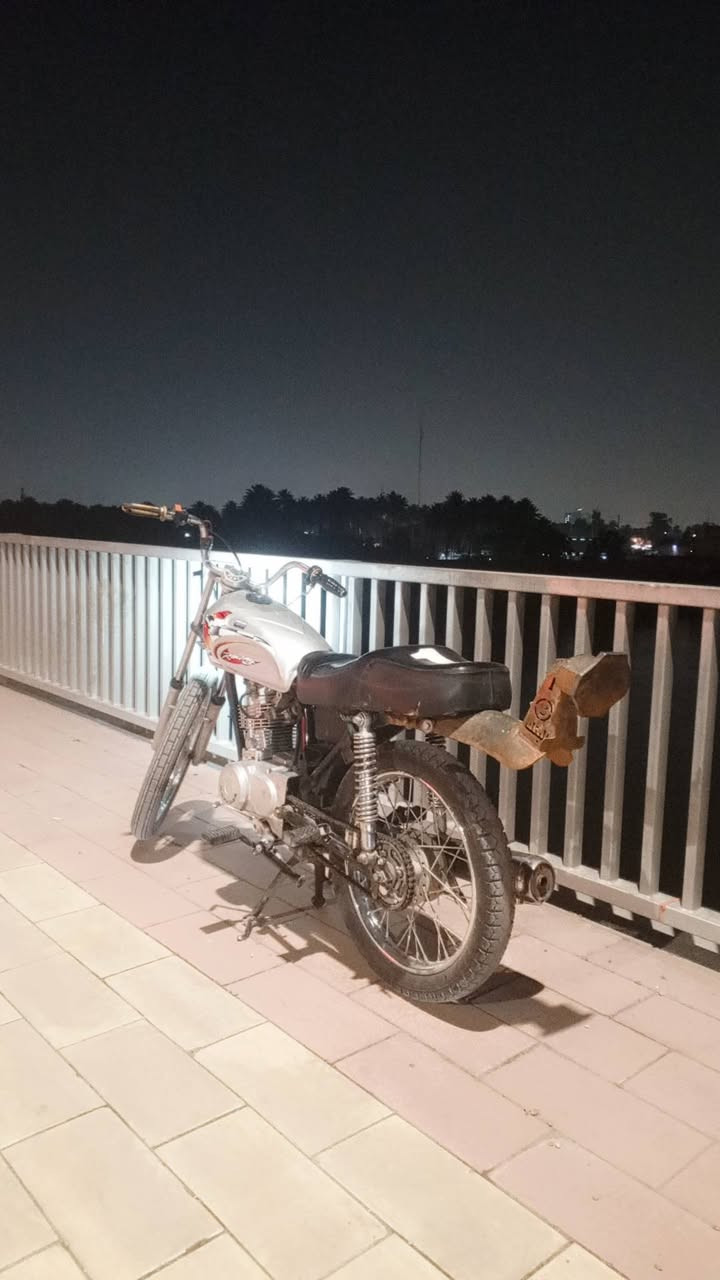 السلام عليكم دراجه تعمير رابيدو شاصي 23 تعمله 26 دراجه سرعه ومعدل خير من الله دراجه مفتوحه 01 ولفات دراجه للبيع مكاني بغداد بالتاجي قرب جسر الدوار سعر 500 وبيها مجال بسيط رقم الهاتف ***********
