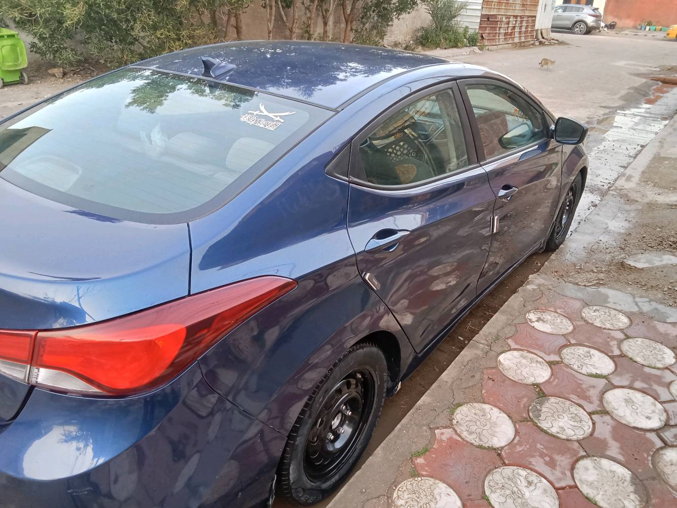 الانترا أمريكي.حادث تبديل بنيد بس بدون دواخل وبيها أتلاثه قطع صبغ بدون دواخل ليبل واحد عده بنيد سيارة جاهزه تحويل مباشر مكينه 1800موديل  سعر       مكان بغداد الشعب97/2015