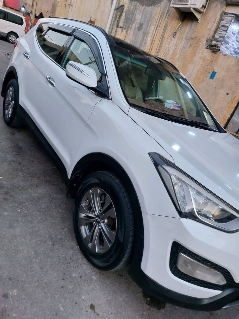 السلام.عليكم سنتافي.موديل16
فول1/1 لمتد رقم بغداد بسمي سنوية ل28

مكينه.كير  تبريد تدفئة تخم تاير  خير من الله يرادلهه.فقط ترتيب حدادة الصدر شوي مو.تمام

مكينه2400/4

حادثهه مقدمة البنيد فقط  وصبغ باب خلف السايق اثر جراد

والباقي كفالة للبيع.والمراوس شعدك مراوس تعال خاص

ويفضل ب سياره عالية.هم

مكاني بصرة السعر 

150

للاستفسار اكثر

***********

***********
