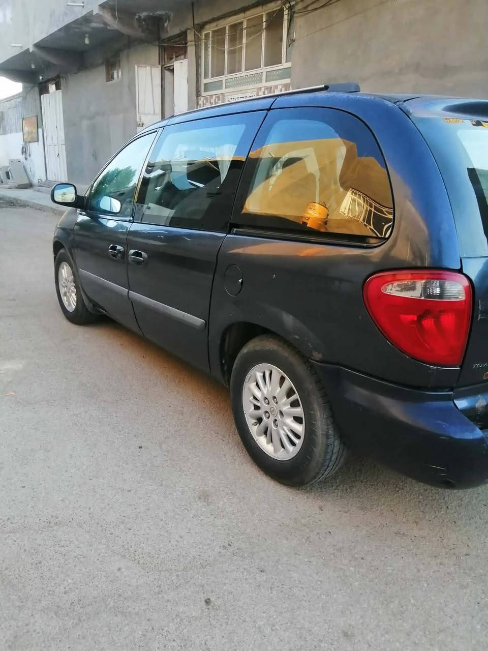 كلايسر كانتري موديل 2007 بغداد دولي سنوية لنهاية شهر 9،(2027) بيها منظومة غاز بالضمان بعدها محرك ينقص حدادية جديدة باتري وتايرات جدد تبريد ثلج سعرها (57) ورقة مكاني الحمزة الغربي،، حلة  اتصال *********** بي وتساب
