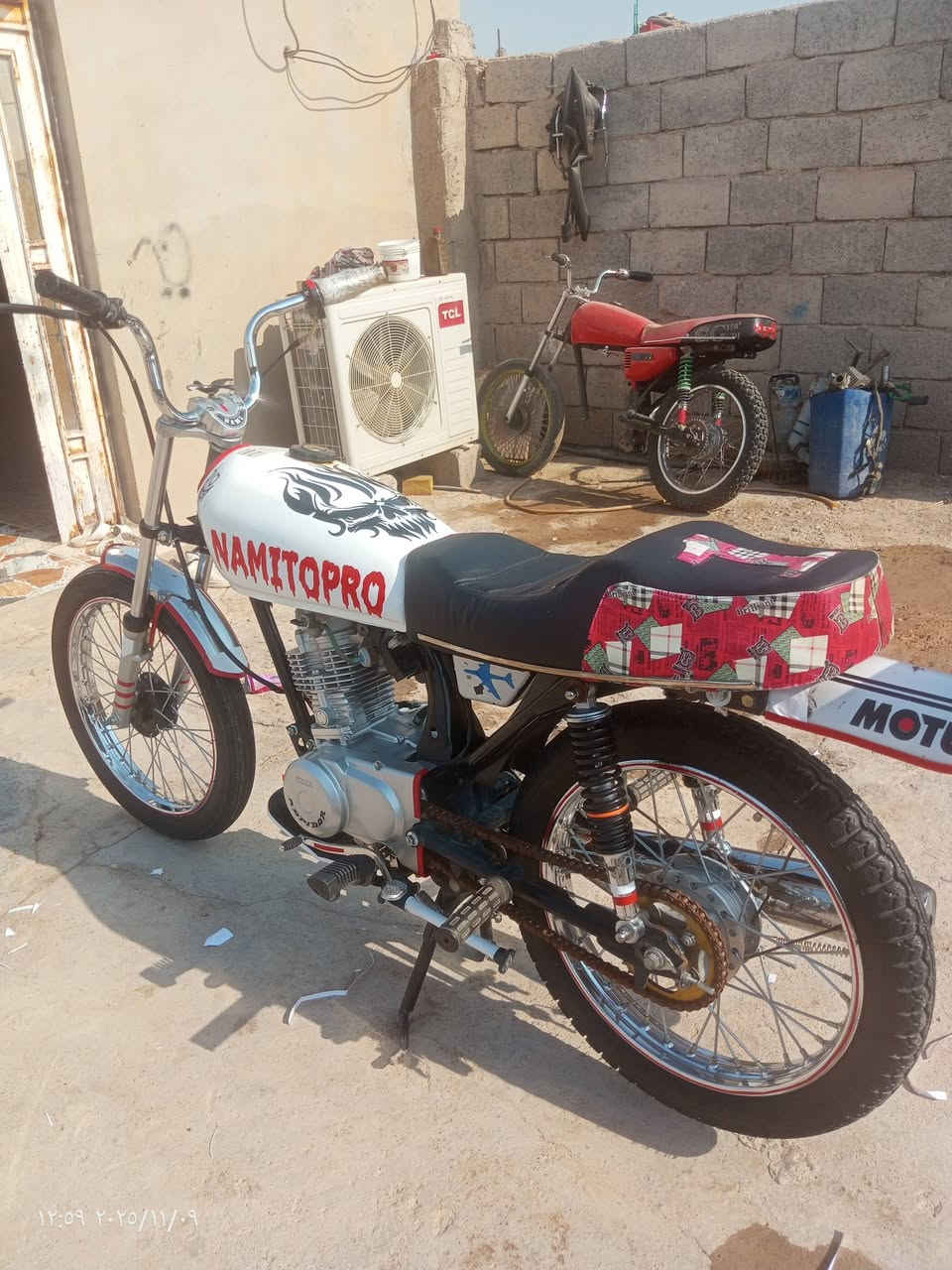 دراجه رابيدو للبيع أوراق بغداد مكان عزيزيه السعر ٦٥٠ بيها مجال قليل
***********
