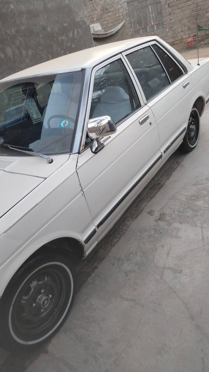 السلام عليكم
دادسن م ٨٠

رقم بغداد

كير ومكينه ونجي راس الثور 

 مجول ٦ سلندر يقرأ ٢٠٠٠

صارلي شهر من شادهن حاويه 

ظفيره راس الثور الخضره

عقل حاويه

باتري جديد اصلي

تخم تايرات جدد

منظومة لايتات عالي ناصي

مكاني مشخاب

راعيه بالسماوة تحويل ثاني يوم

اي غرامه على السياره عليه اني اتحمله

السعر ٦٠ نهاية

الشراي يتصل واتساب 

***********
