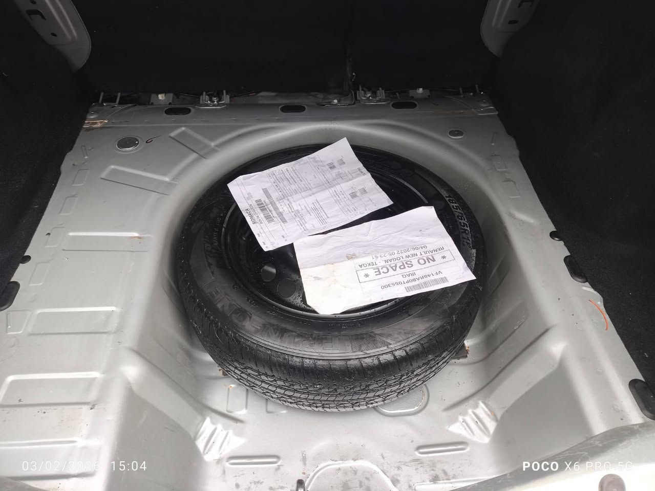 السلام عليكم 
رينو سيمبول للبيع 
موديل 20٢٣
فول مواصفات
تجي مواصفات خاصه 
1_جام 4 كهرباء
2_مرايه جانبيه كهرباء
3_مثبت سرعه 
4_كروس سرعه 
5_حساسات خلفيه بلادي 
مع خاصيه تشغيل واطفاء الحساسات الخلفيه
6_ شاشه كامره بلاديه
7_تحكم ستيرن 
السياره نظيفه كلش متصرف عليه دينار
بلاديه على وضع الشركه 
رقم جديد سنويه جديده 
السياره مكفوله كفاله عامه  
السعر ٩٨ وبيها مجال 
للاستفسار***********
