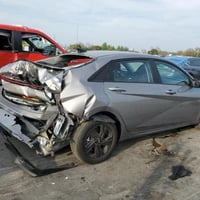 للبيع النترا لون رصاصي فيلي وراد امريكي ماشيه ٤٠ الف العنوان المشتل  ب...