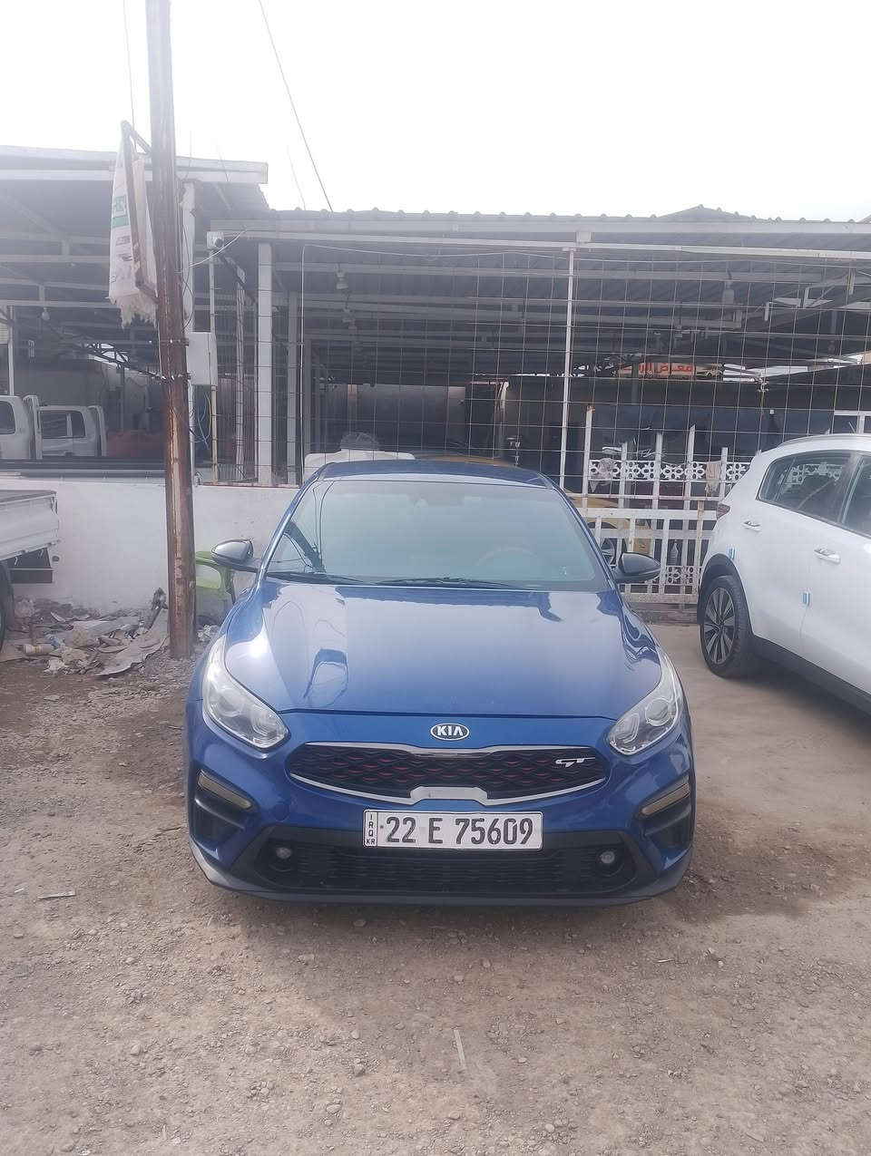 السلام عليكم كيا فورتي
 موديل 2021 امريكي 
شاشه بصمه 
بصمه ابواب ماشيه 78
تحديد مسار مانع انزلاق 
رقم اربيل تريد تحويل او وكاله 
تخم تاير 
السونار بل منشور حادثها فقط بنيد 
السعر 134وببها مجال بصيط 
رقم ***********
