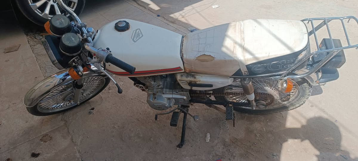 نامه برو للبيع دراجه نضيفه ما ناقصه شي موديل 22اصولي السعر 550 الاستفسار ‏‪0 782 799 4276‬‏
