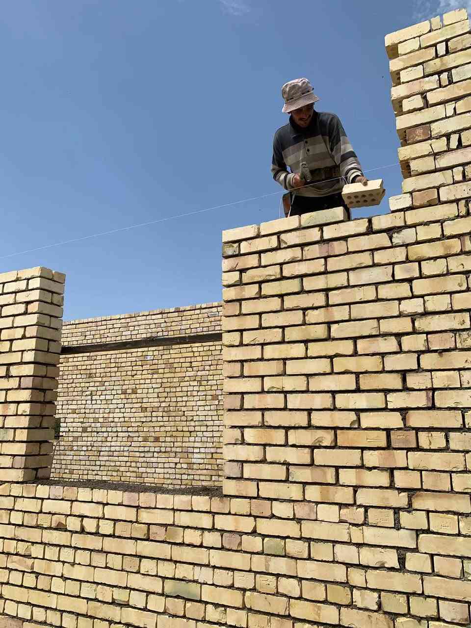 سلام عليكم خلفات بناء درجه اولى شرط استلام مهندس
متفرغ حاليا متواجد في كربلاء شغل مستمر مو يوم ويوم )(***********
