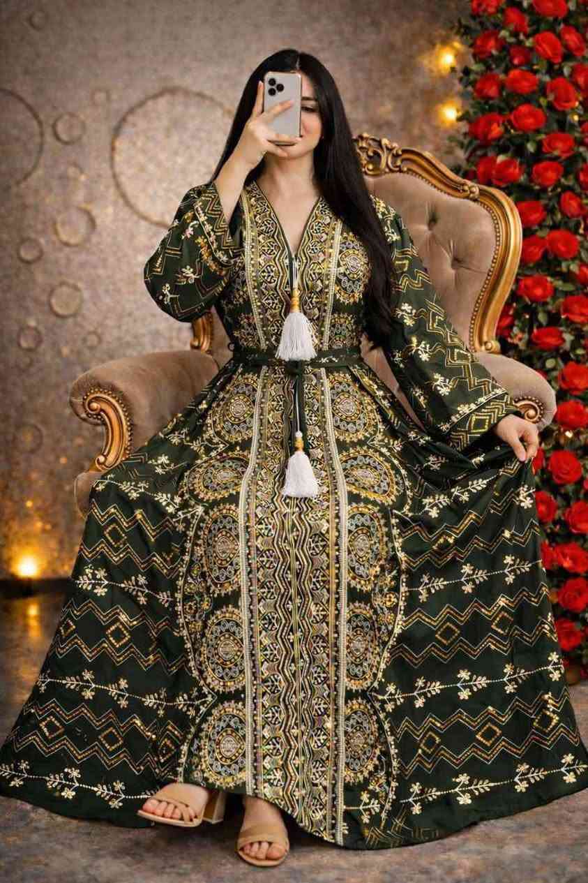 #خامة راقية ولمسة #فخامة تليق بكل ذوق ✨ 

#تصميم أنيق وتفاصيل مرتبة تمنحكم راحة #وأناقة بإطلالة مميزة 👌

#مخور مع ازياء سولاف غير #خامة وشغل تطريز وحياكة #افضل مايكون 

القياسات L. XL. 2XL. 3XL

السعر / ٤٠ الف 
توصيل كافة محافظات العراق/ ٥ الف بغداد, العراق


**إذا كنت صاحب هذا الإعلان وتريد حذفه لأي سبب، رجاءا أرسل رسالة إلى الدعم الفني**