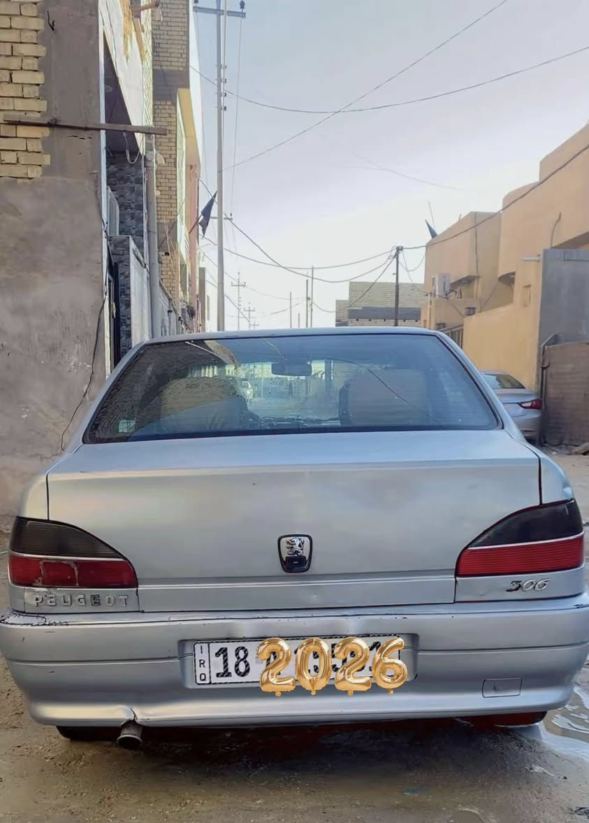 السلام عليكم 

بيجو 306
موديل 2003 
رقم إنكليزي السياره حلوه ونظيفه وجهازه مال جناي كير ومكينه مكفولات وكهربائيات شغاله تخم تايرات السيارة بأسمي 

السعر 36وبيها مجال بسيط

مكان السيارة كربلاء 

للاستفسار :***********
