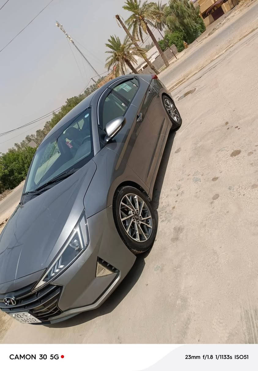 انتره موديل 19امريكي ***********《》《*********** المكان بغداد جسر ديالى ما موجود عله الفيس بوك او بس الكورك بي وتساب السعر 125 بيه مجال قليل بس كون تحوين الشراي ينتصل
