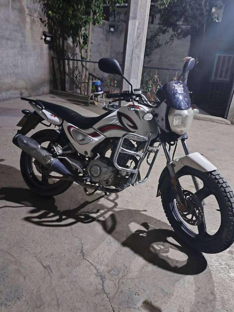 للبيع نظيف جدا ***********
