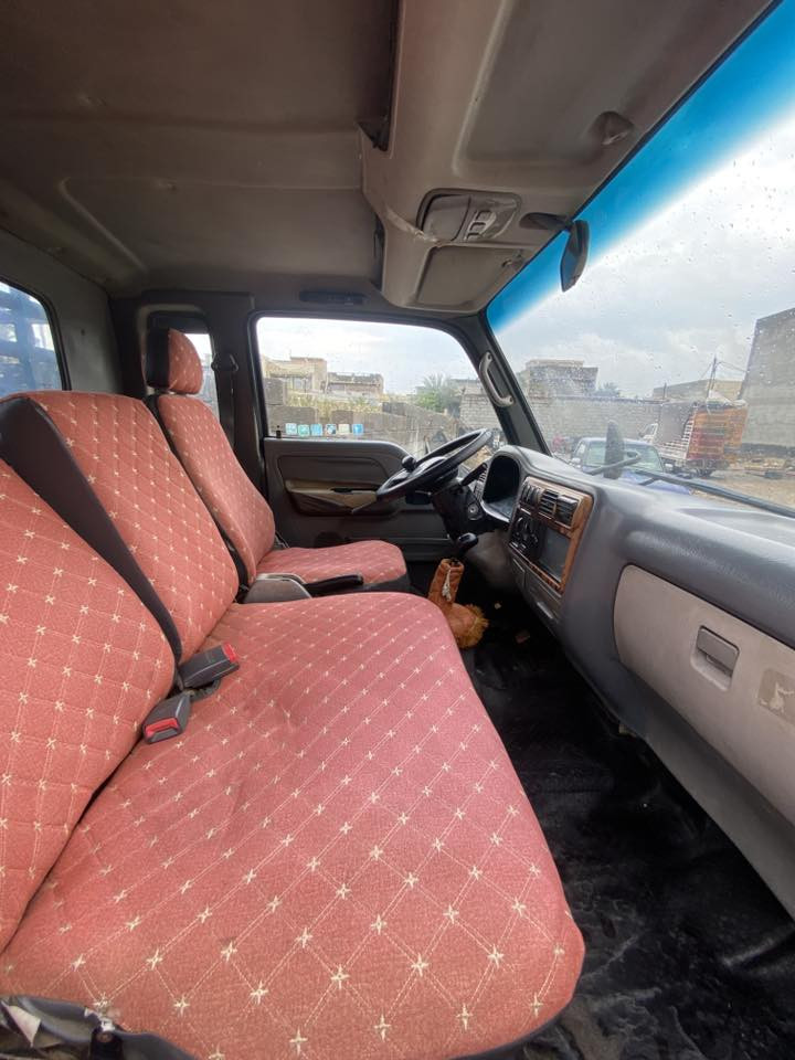 فحل فنتيره ٢٠٠٤ رقم ديالى ومكانها ديالى او بسمي كامله ب ٧٨ وبيها مجال ***********
