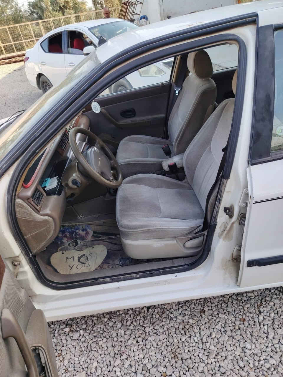 السلام عليكم
*سياره سمند 
*موديل ١٠
*رقم نجف   +مداور ثاني يوم 
*سياره جاهزه من كلشي منفوضه متصرف الف عليه 
*من كلشي كهربائيات كلها شغاله متعوب عليها سياره 
الملاحضات 
*حداديه نص عمر غيرها كلشي مابيها 
*مكفوله من الضربه 
*رشات صبغ كلش قليله بسببب الجراد 
*مكان السياره النجف الاشرف 
الاتصال على الرقم 
***********
السعر 37 وبيها مجال حك جيتك 
اعتذر عن الرد على الرسال الرقم بي واتساب او اتصل  وشكرا
