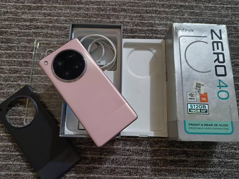 هاتف انفنكس زيرو 40 

مواصفات الهاتف 📱 

✅️ الشاشة: 6.78 بوصة - 120 هرتز - AMOLED

✅️ الذاكرة: 512 جيجابايت

✅️ الكاميرا: 108 + 50 + 2 ميجابكسل

✅️ المعالج: Mediatek Helio G100

✅️ البطارية والشحن السريع: 5000 مللي أمبير - وياه شاحنة 33 واط
السعر 250 الف
‏‪***********‬‏ الميمونة, ميسان
