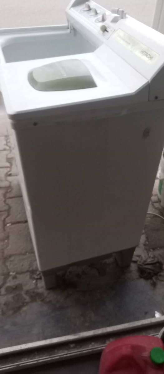 غساله هيتاشي شرط الشغل سعر٧٠ الف ***********
