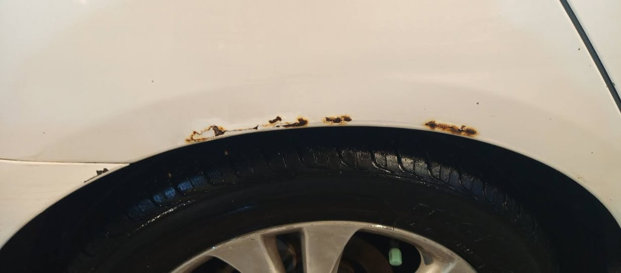 سوناتا مضلع خليجي 2011 مكينه 2400دوش بيه ثلاث قطع صبغ بدون  تبديل العنوان بغداد حي الجهاد  موبايل ***********السعر 110 بيها مجال
