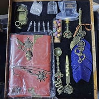 🖋️📜 للبيع: طقم كتابة فاخر – ستايل ستيمبانك (Steampunk) ✨ جديد – لم يُس...