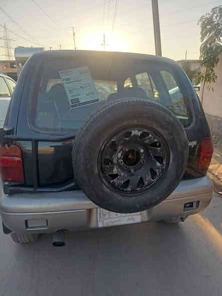 كيا اسبورتج موديل1993
رقم بغداد سنوية جديد لحد2026
محرك كير شرط كير عادي  اكسل يشتغل
سيارة صبغ حزام للجمالية 
السيارة جاهز 
السعر35$وبيها مجال
مكان دوز خورماتو
***********
*********** طوز
