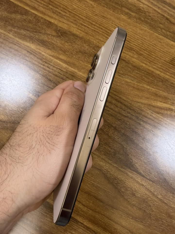 Apple iPhone 16 Pro Max
اللون الشمباني المميز، بنسبة نظافة 100% بدون أي خدش أو شخط، استخدام شخصي ونظيف جداً. الجهاز بحالة ممتازة جداً ومكفول من أي مشكلة.

* الذاكرة: 256GB
* مع أكثر من Cover أصلي
بطارية 94%
السعر مليون و 600 الف
* مع لاصق شاشة أصلي
* جميع الملحقات متوفرة كاملة
* الجهاز استخدام شخصي محافظ عليه جدا
العنوان بغداد ومتوفر توصيل
واتس اب
***********
