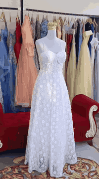 تعلن شركة لاراسا عن تجهيز الاعراس حسب الطلب وبسعار مناسبه بدله زفاف فساتين سهره مهر خطوبه علب توزيعات  
جادر خطوبة كوشات لارسا الموقع شارع الحسينية مجاو صالون ام أركان  لحجز والاستفسار التواصل على الرقم ***********
