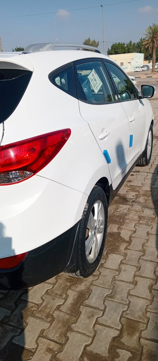 توسان 2012 سياره مكفوله كرت بل بنيد
خليجي كير مكينه حلوات
سياره مكانه بجف السعر 137 
***********
