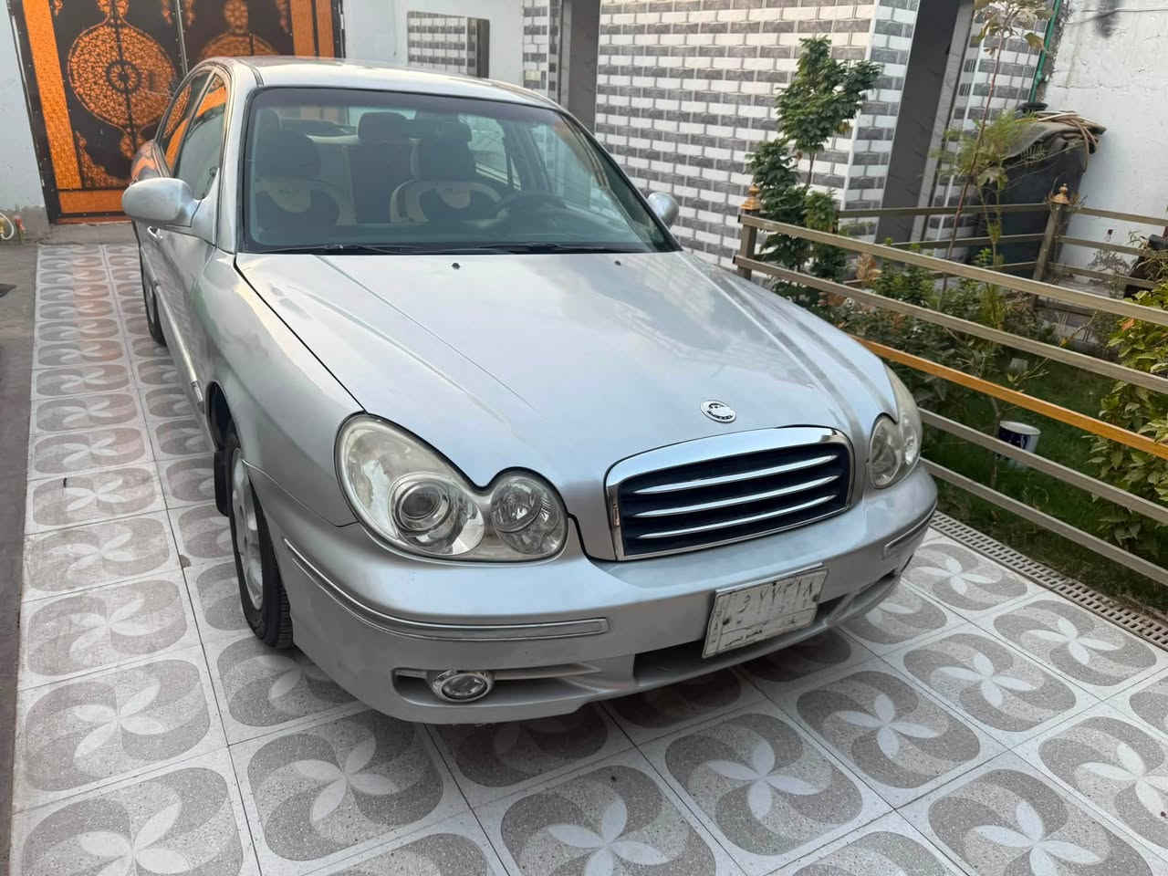 السلام عليكم سوناتا وفود 2002 رقم بغداد تحويل مباشر  
وارد امريكي حادثها جاملغ خلفي والباقي مكفول كفاله عامه 
محرك 2700  6 سلندر جاهزه من كلشي محرك او كير او حداديه او تخم تاير كله جديد تبريد ثلج شاشه كامره سنتر لوك كهربائيات كلها شغاله ضوه الداخل والجنطه شغال السعر 59 اوبي مجال مكاني بابل القاسم ع للأستفسار اتصل  ***********
خاص ماجاوب الرقم بي واتساب
