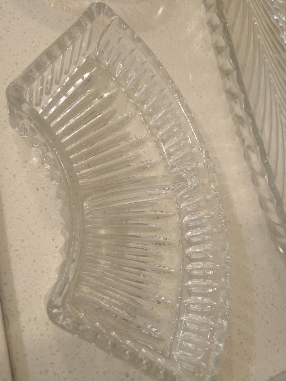 مدات ثنين ب٥ الصحن قطعة الف الصحن المربع كبير بالفين الكاسات ب٥


**إذا كنت صاحب هذا الإعلان وتريد حذفه لأي سبب، رجاءا أرسل رسالة إلى الدعم الفني**