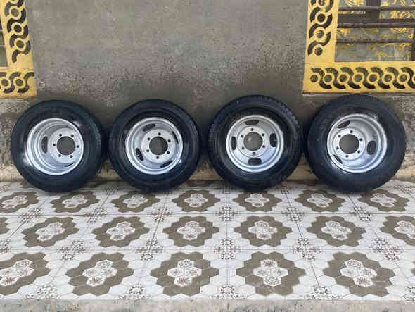 تحويره كيه فحل 14 هنه وتايراتهن 

ستد ٢٣ نضافه ٩٠%

وياله جدد شرط لاخياسً ولافطر ولالحيم

مكانهن بابل النيل ع سريع العام

سعر ٣٥٠ بيهن مجال بسيط للشراي

***********

عددهم ٥
