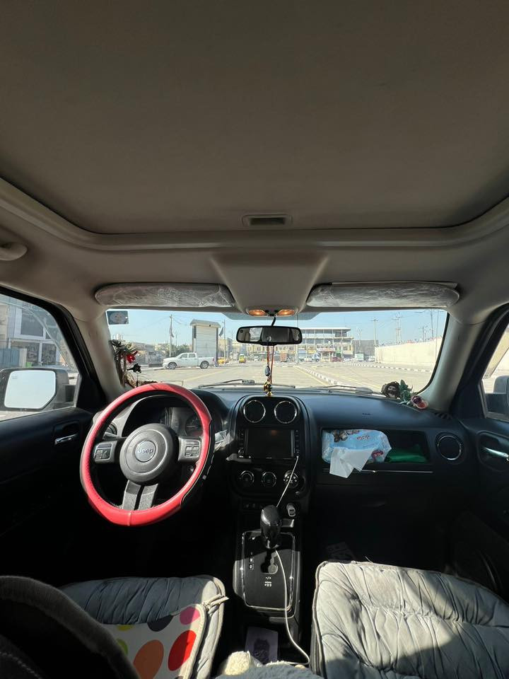 سلام عليكم جيب باتريوت 2017 سياره داخله مكفوله بيها بس هاي الضربه بلعراق نضرب بجاملوغ السياره امريكي حادثها بلخارج فقط دعاميات مبدل السياره محرك 2400cc ممشه قليل فول مواصفات جلد وفتحه السياره سنويه ورقم جديد بسمي السعر 145بيها مجال التواصل ولستفسار الرقم ***********
