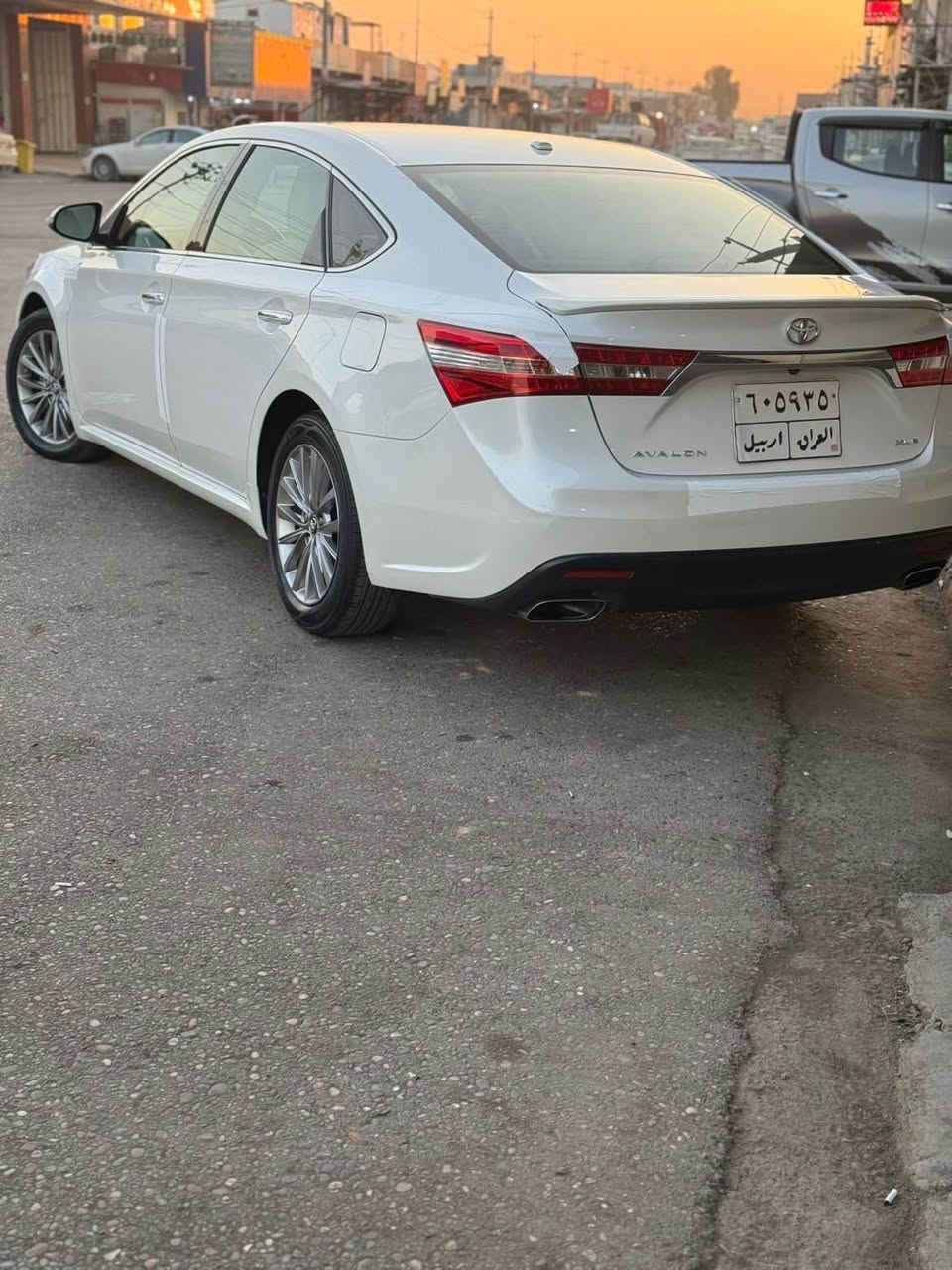 Toyota Avalon 2015 
Full mwasafat

كلين تايتل
بيها مكانات pdr
ماشيه 71 الف مايل
كير و محرك و حجر كروز شرط 

سعر 216$

تلفون *********** أربيل, العراق
