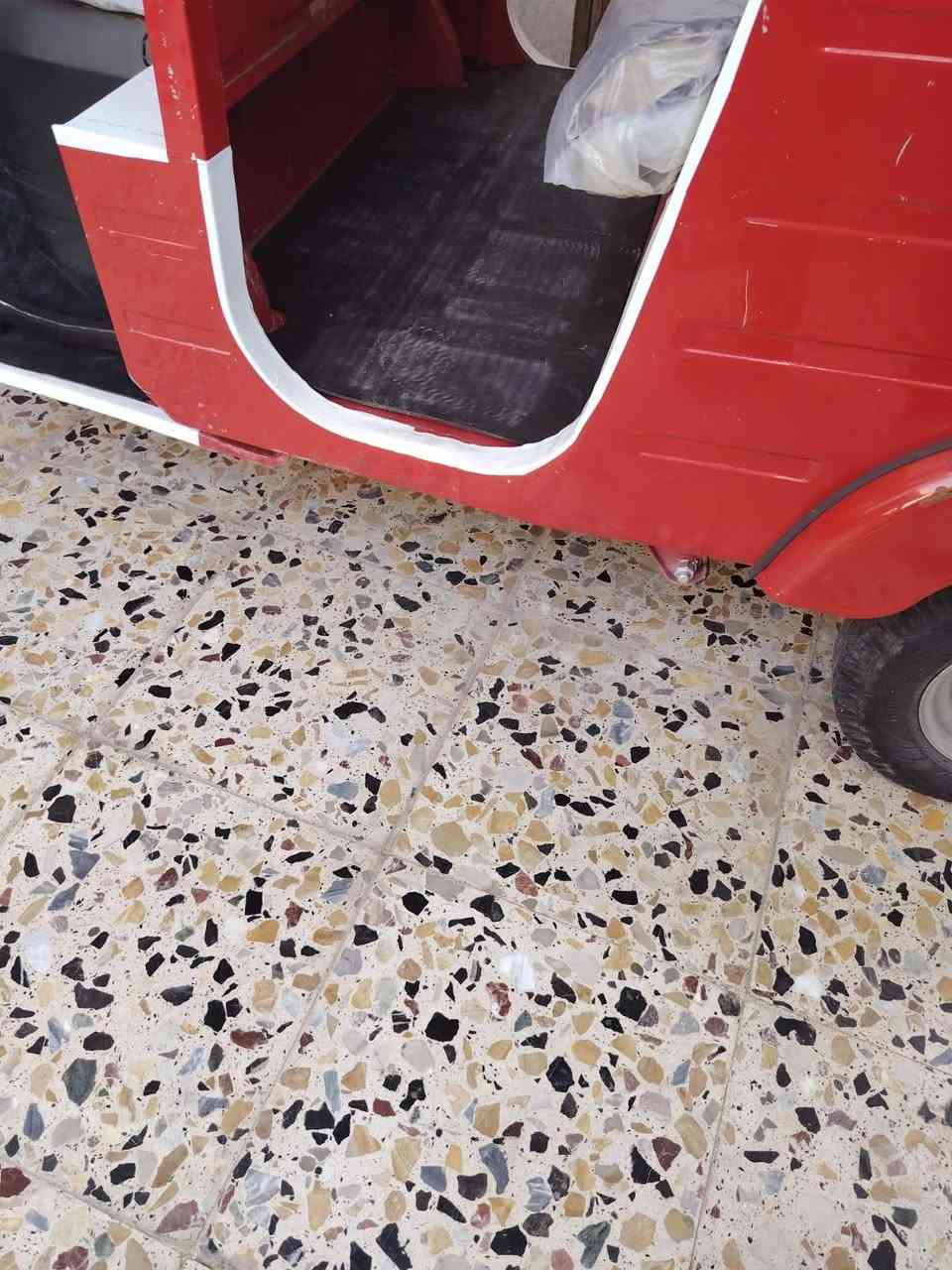 شباب تكتك عشرين للبيع المكينه مشروكه هس الكشره بيه زلوغ قليله مكاني المجر السعر خاص *********** المو شراي لا يتعبتي
